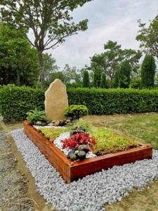 Un monument funéraire paysager